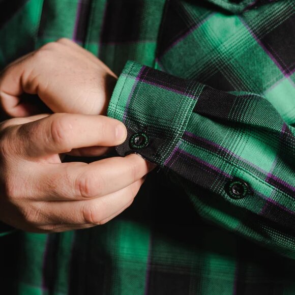 DIXXON Flannel x CALEB FRANCIS "GRIZZLY PUNCHER" Collab Flannel Shirt- Men's M - Picture 6 of 11